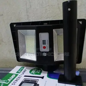 Solar Street Light With Darkness and Motion Sensor 200 Watts