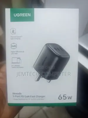 ^^UGREEN USB-A+2*USB-C 65W Gan Tech Fast Charger``