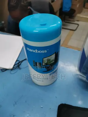 Handboss Wet Cleaning Wipes