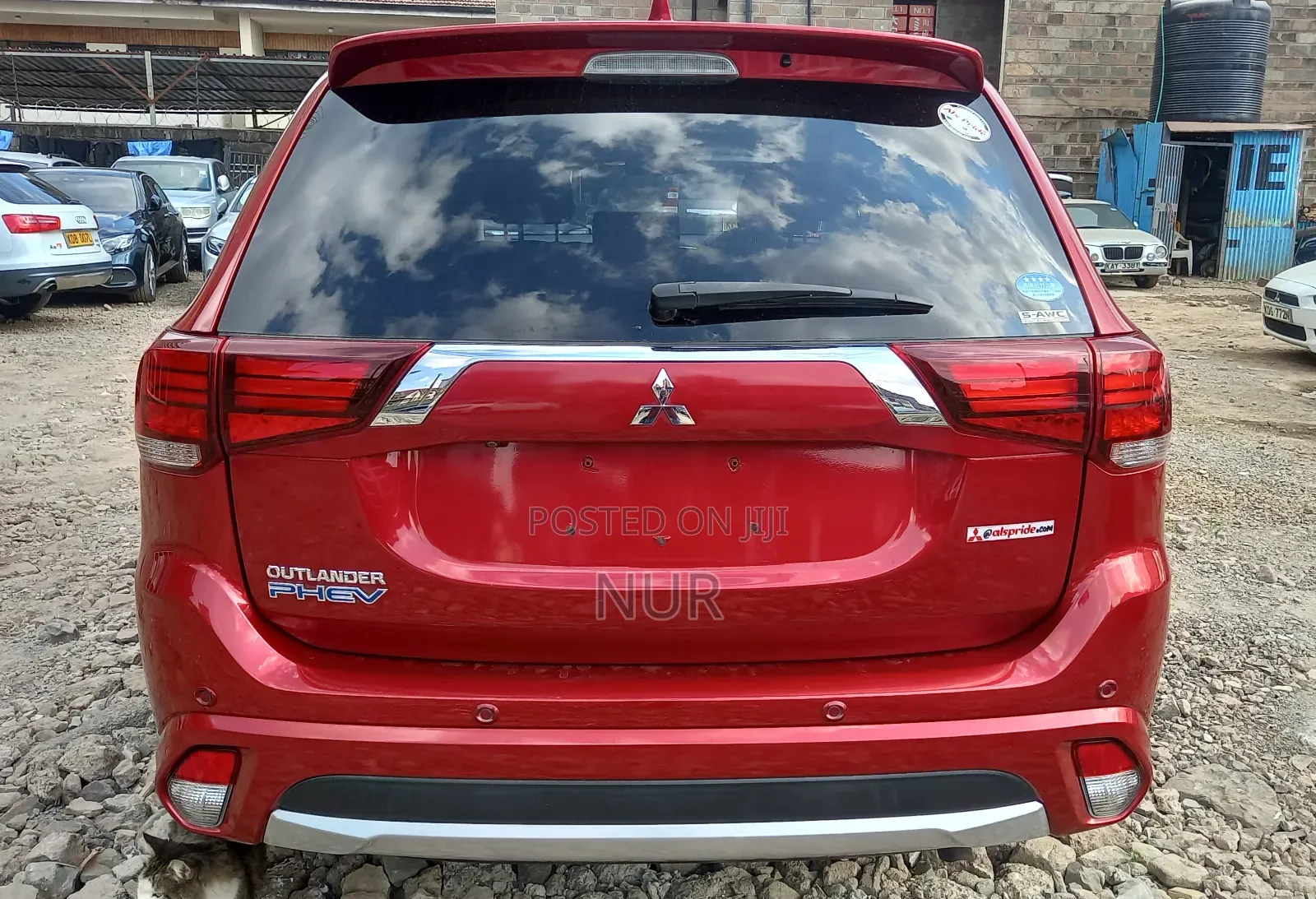 Mitsubishi Outlander 2017 Red