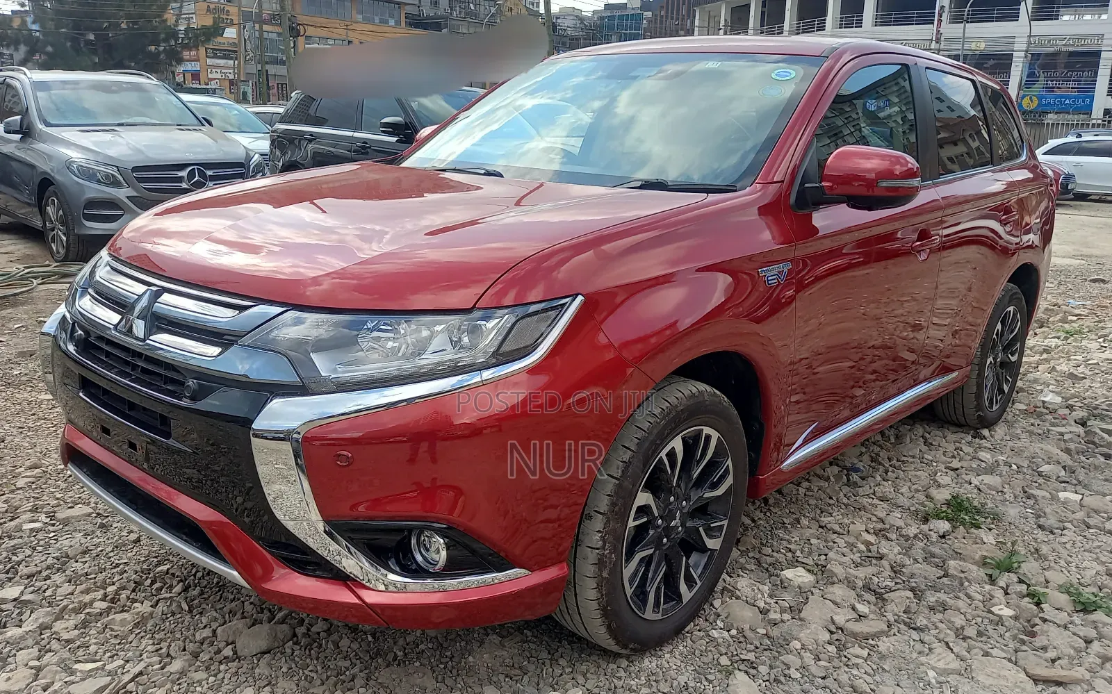 Mitsubishi Outlander 2017 Red