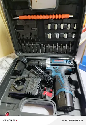 Bosch Cordless Drill Set