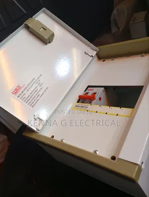 Consumer Unit 4 Way