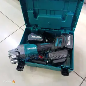 Makita Cordless Grinder, Two Batteries and One Charger 198v