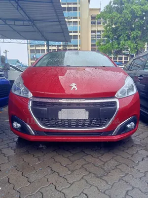 Peugeot 208 2017 Red