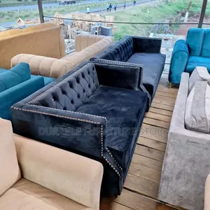 6 Seater Chesterfield Sofa