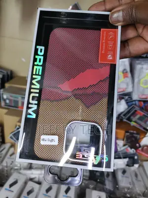Aeroblade Aramid Carbon Fibre Case for iPhone 14 Pro Max