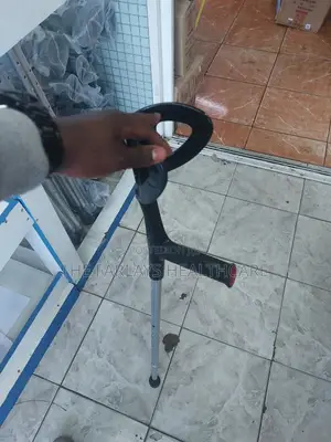 Crutches 1pair**/ Elbow Crutches / Open Cuff