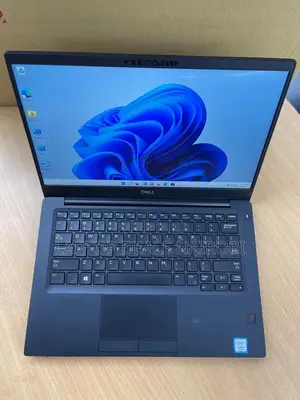 Laptop Dell Latitude 7490 8GB Intel Core I5 SSD 256GB