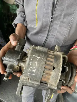 Alternator for Td27