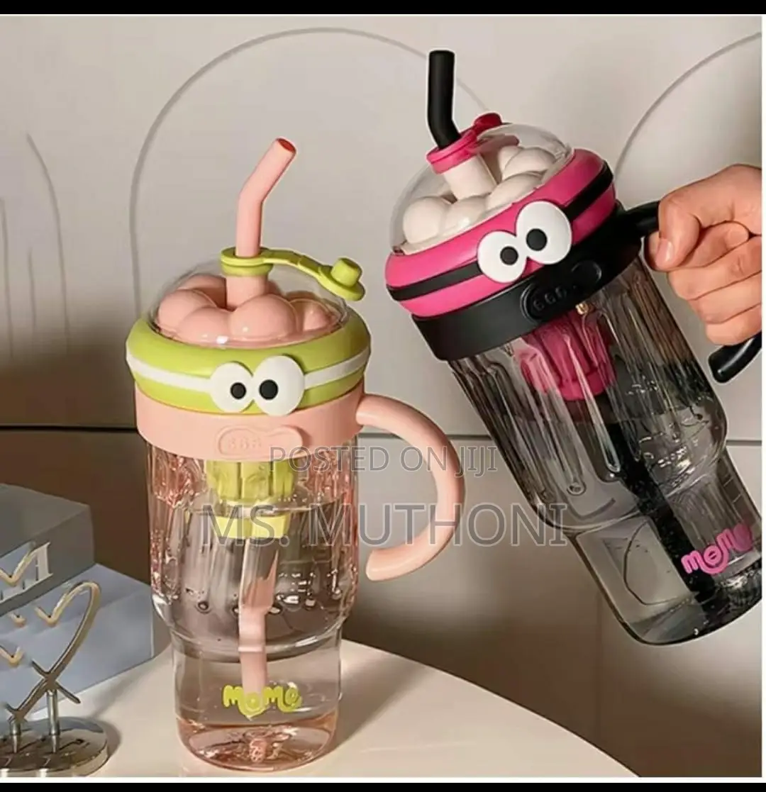 Ice-Cream Cup/Milkshake Cup With Infuser Straw