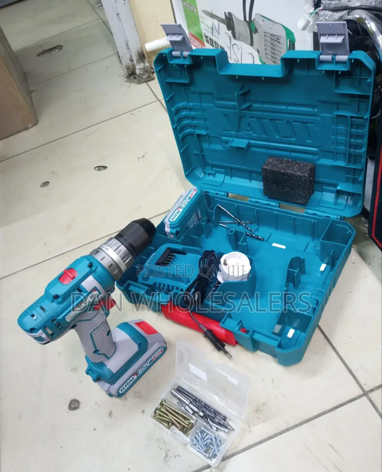 TOTAL Impact Wrench 20V