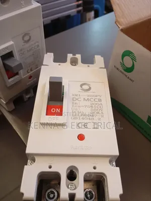 Current Circuit Breaker (MCCB) Double Pole 200A