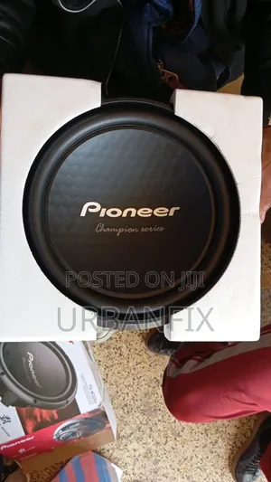 Brand New Pioneer Ts-W32s4 1500watts 12 Inch Bass Subwoofer