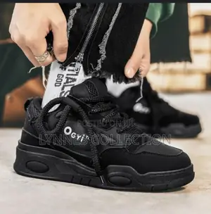 OGIY Sneakers