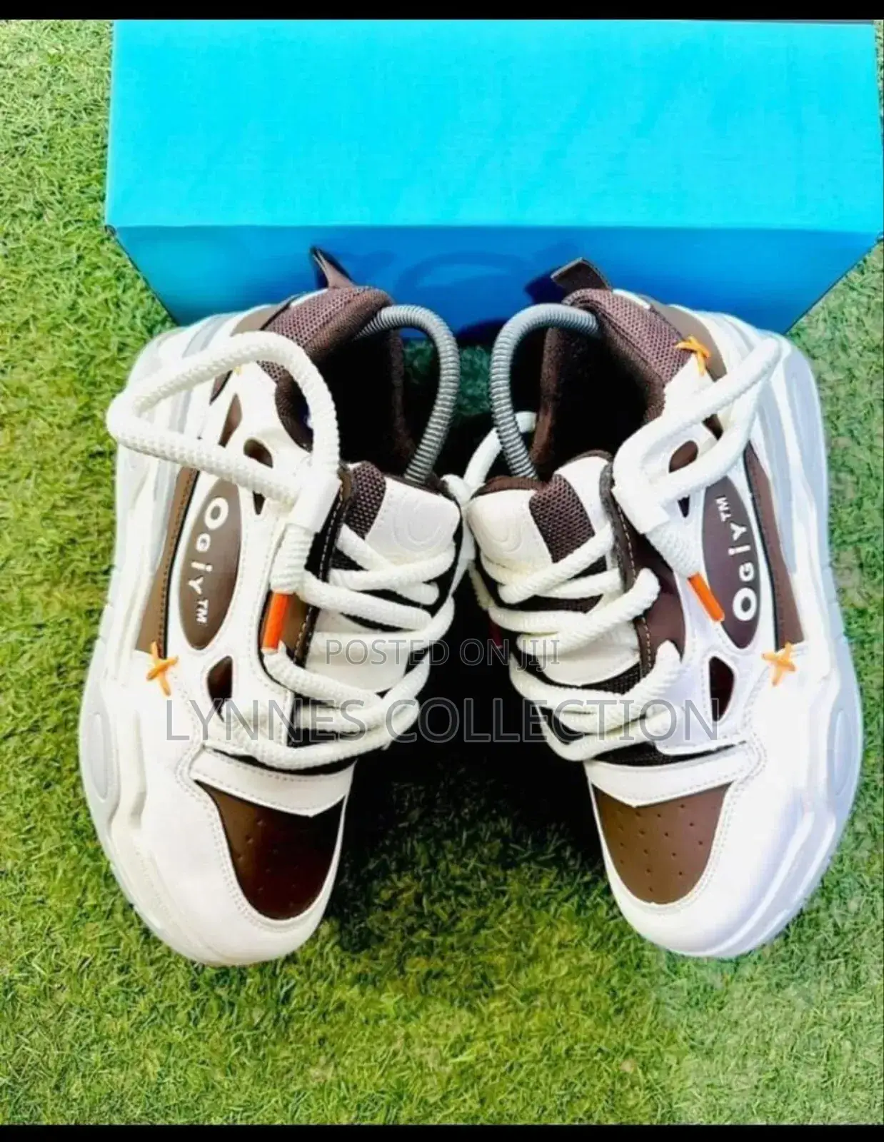 OGIY Sneakers