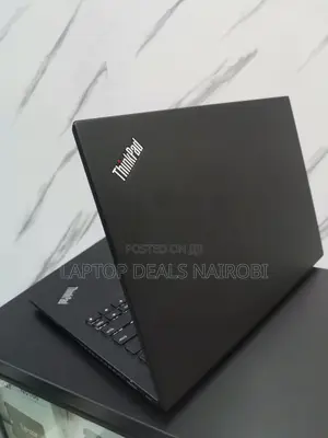 Laptop Lenovo Thinkpad T490s 8GB Intel Core I7 SSD 256GB