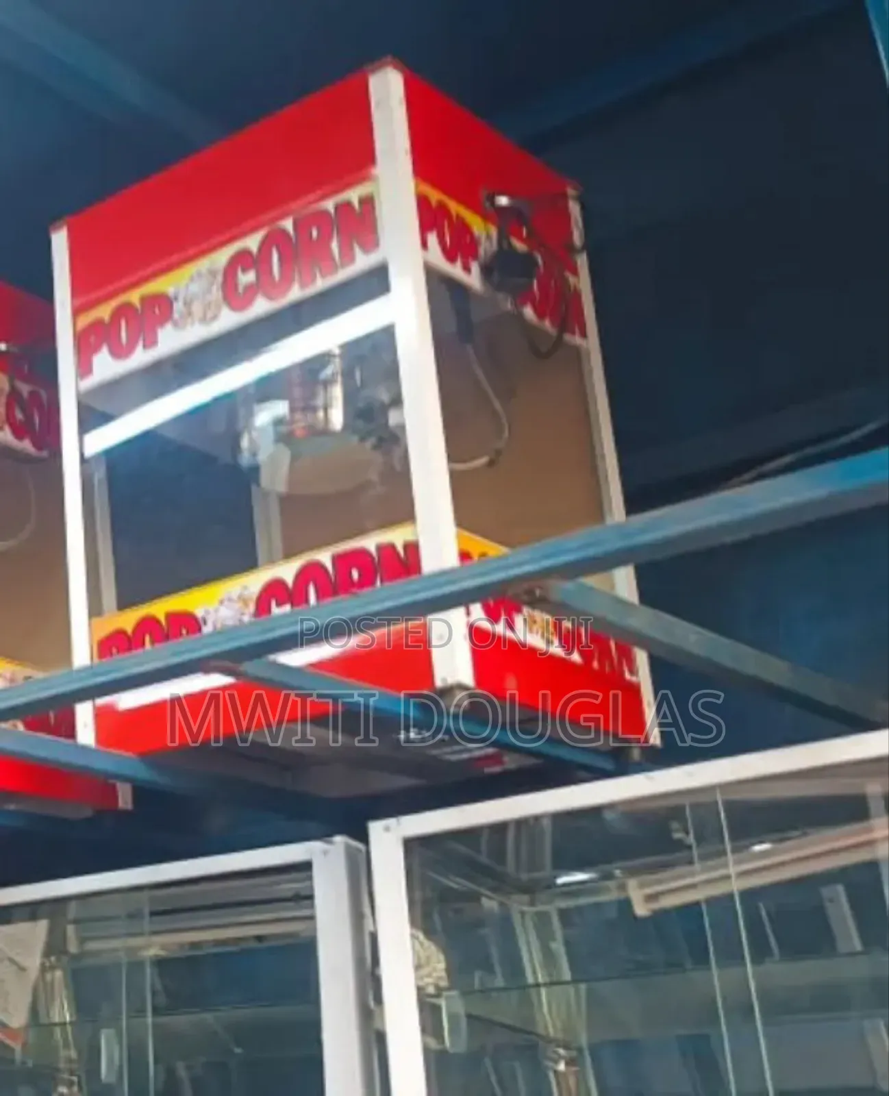Mega Popcorn Machine
