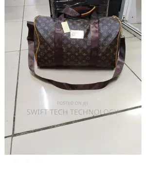 Travelling Bags/ Louis Vuitton Travel Bag