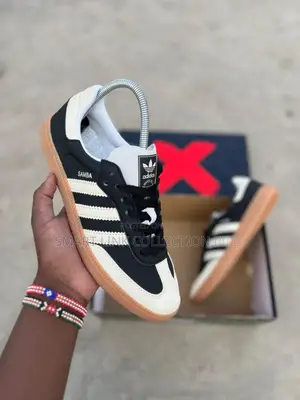*Adidas Samba New Look *