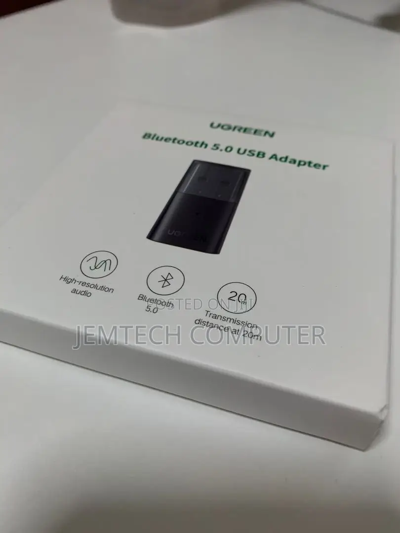 ^UGREEN USB Bluetooth 5.0 Adapter^UGREEN USB Bluetooth 5.0