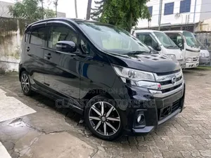 Nissan Dayz Highway Star G 2017 Purple