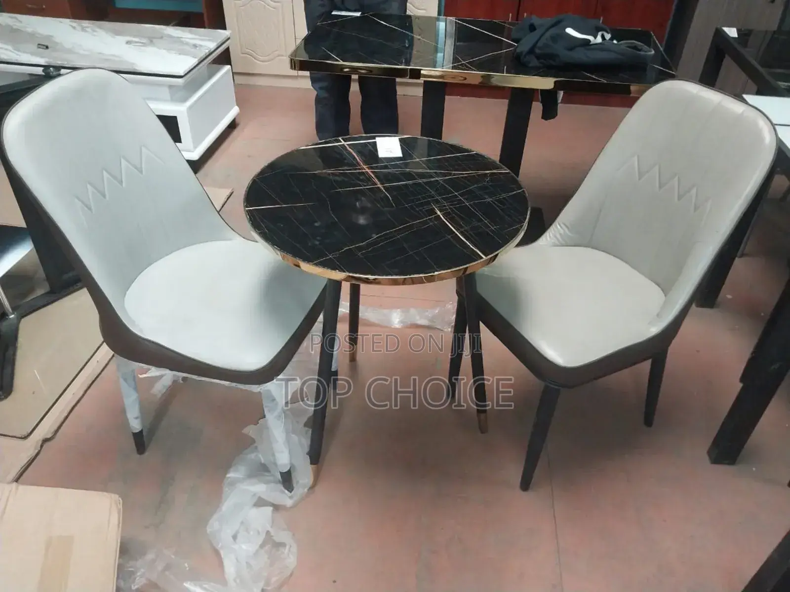 Dinning Table