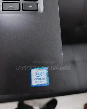 Laptop Dell Latitude 5300 8GB Intel Core I3 SSD 256GB