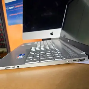 Laptop HP 15s 8GB Intel Core I7 SSD 512GB