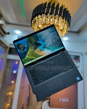 Laptop Dell Latitude 5300 8GB Intel Core I5 SSD 256GB