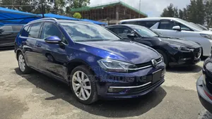 Volkswagen Golf Variant 2017 Blue