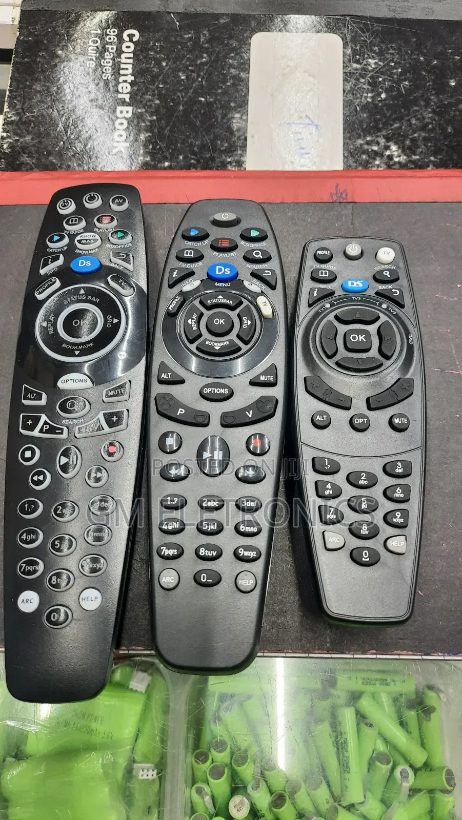 DSTV Replacement Remote Control + Batteries.