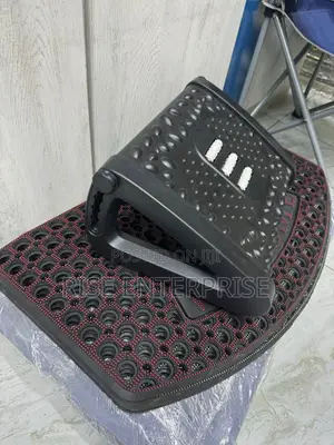 *Ergonomic Office Foot Stool*