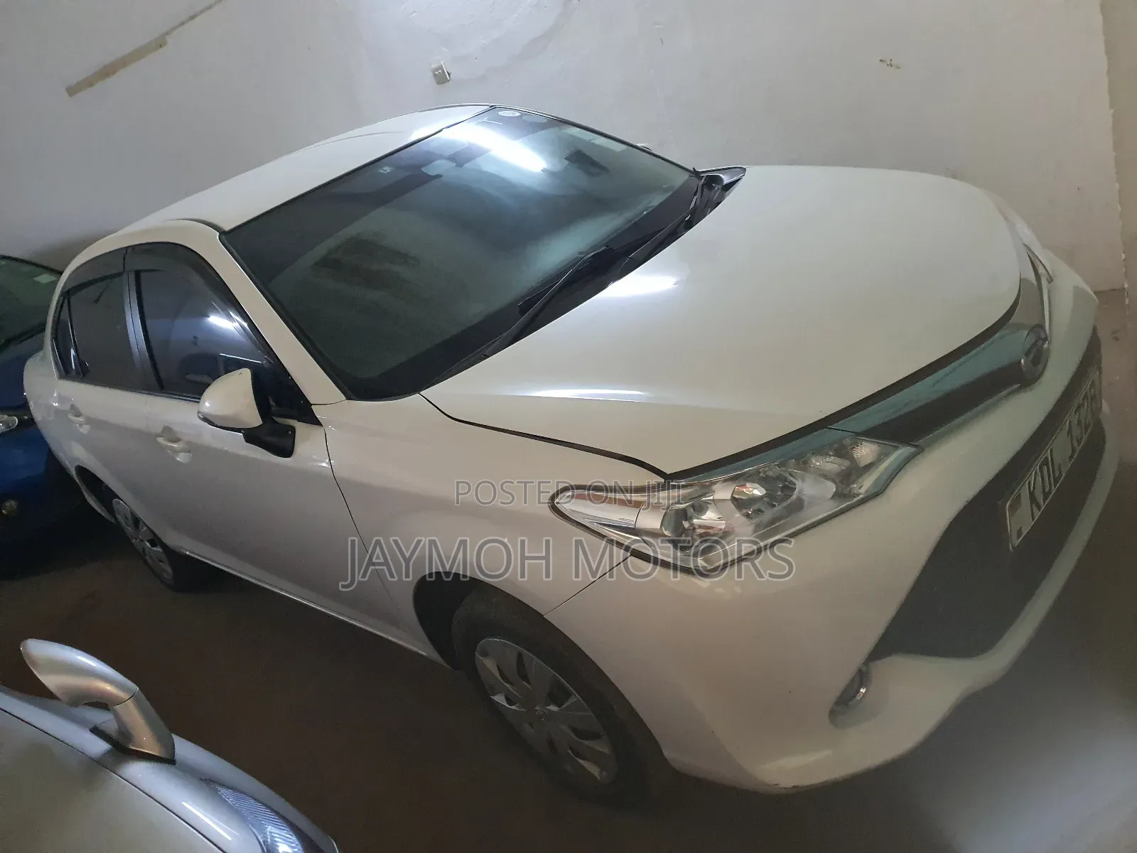 Toyota Axio 2014 White