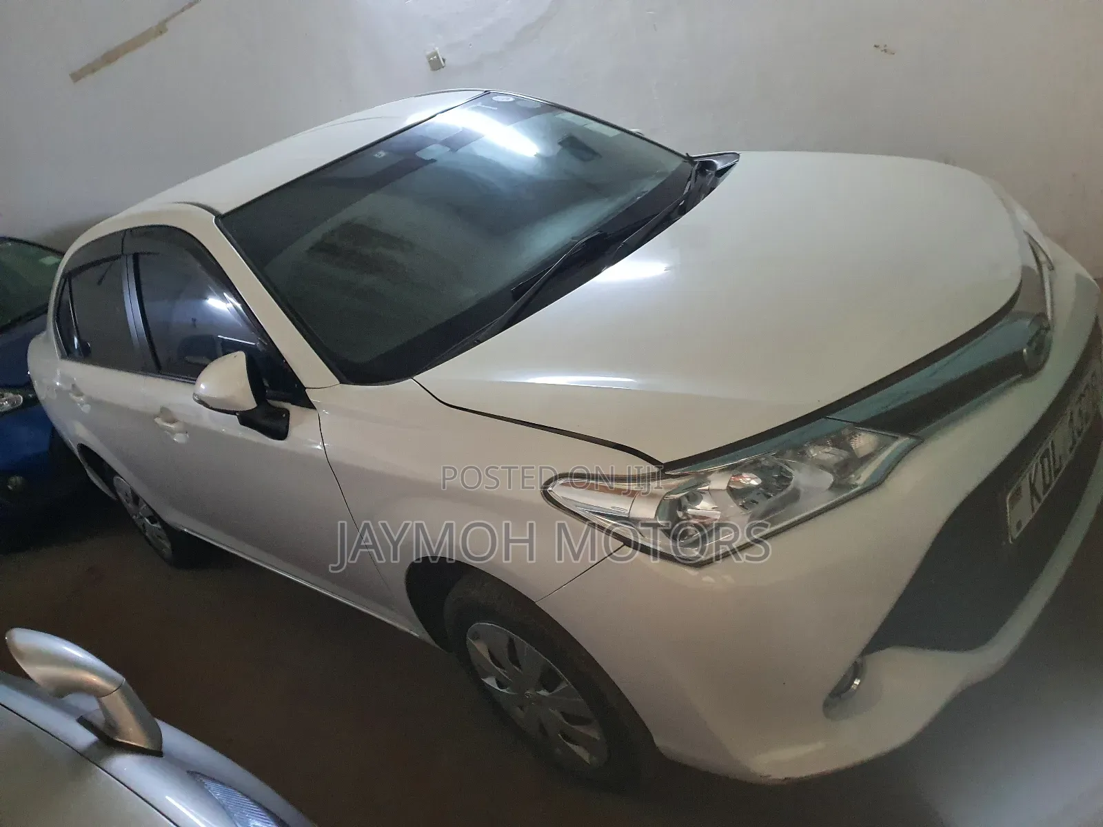 Toyota Axio 2014 White