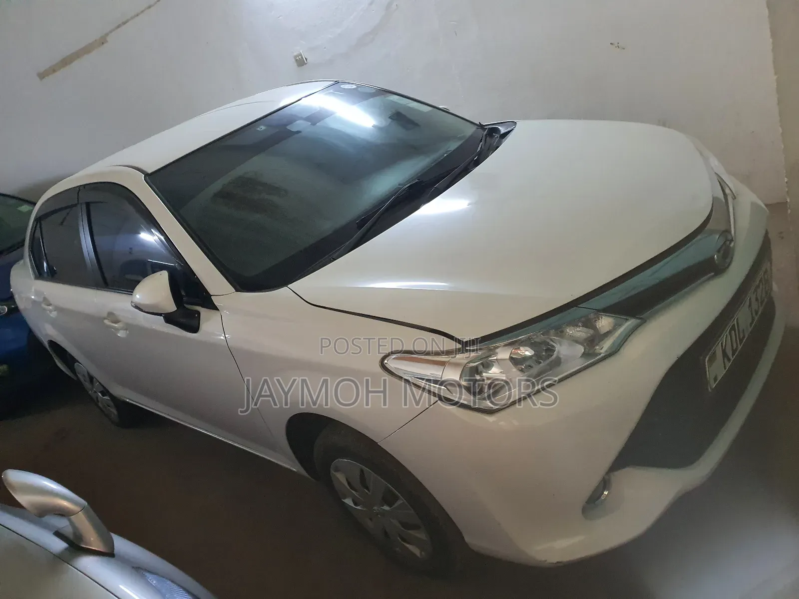 Toyota Axio 2014 White