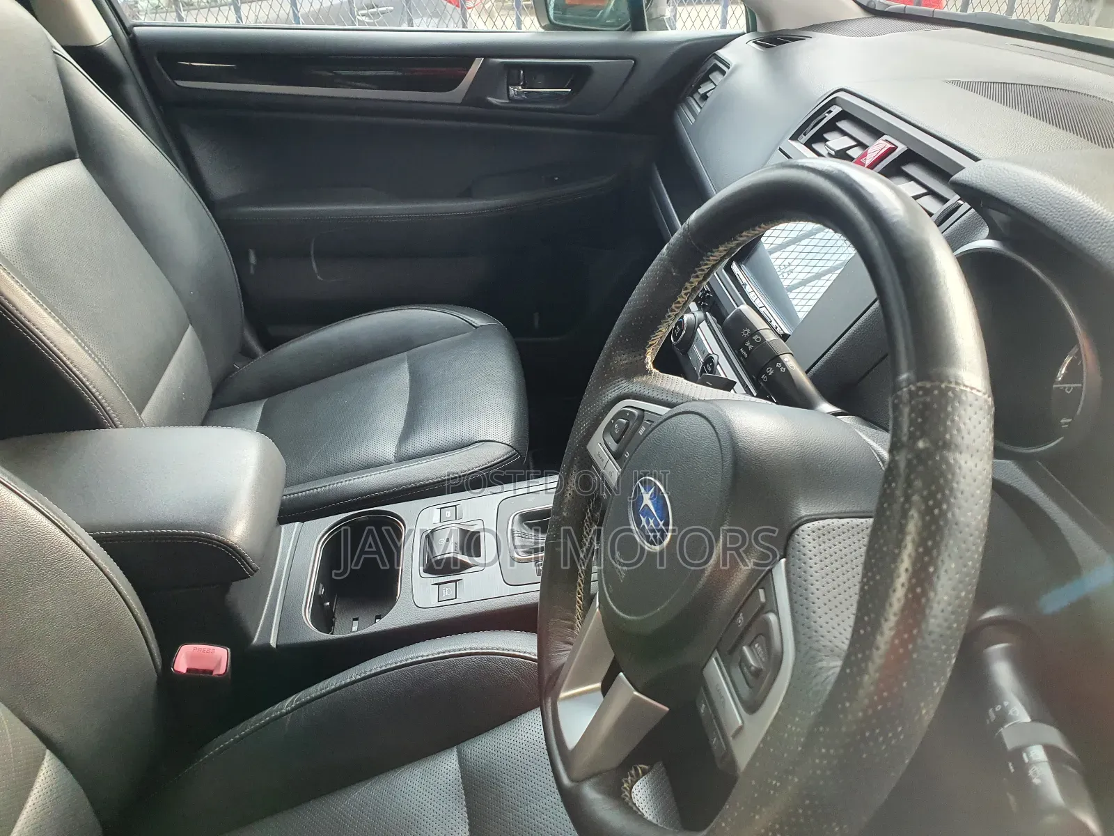 Subaru Outback 2016 Red