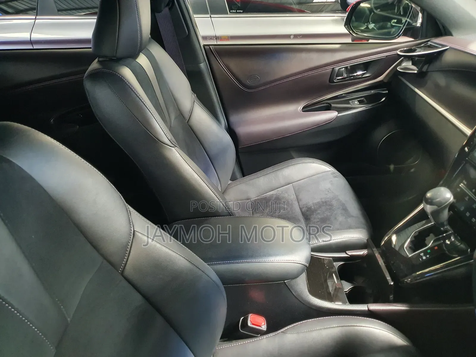 Toyota Harrier 2017 Red