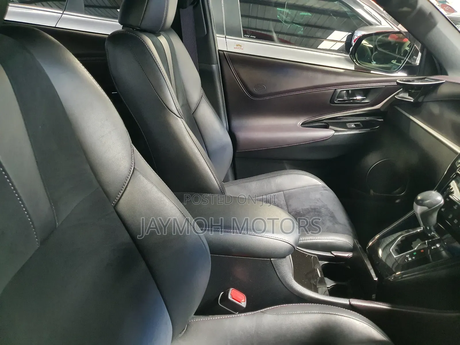Toyota Harrier 2017 Red