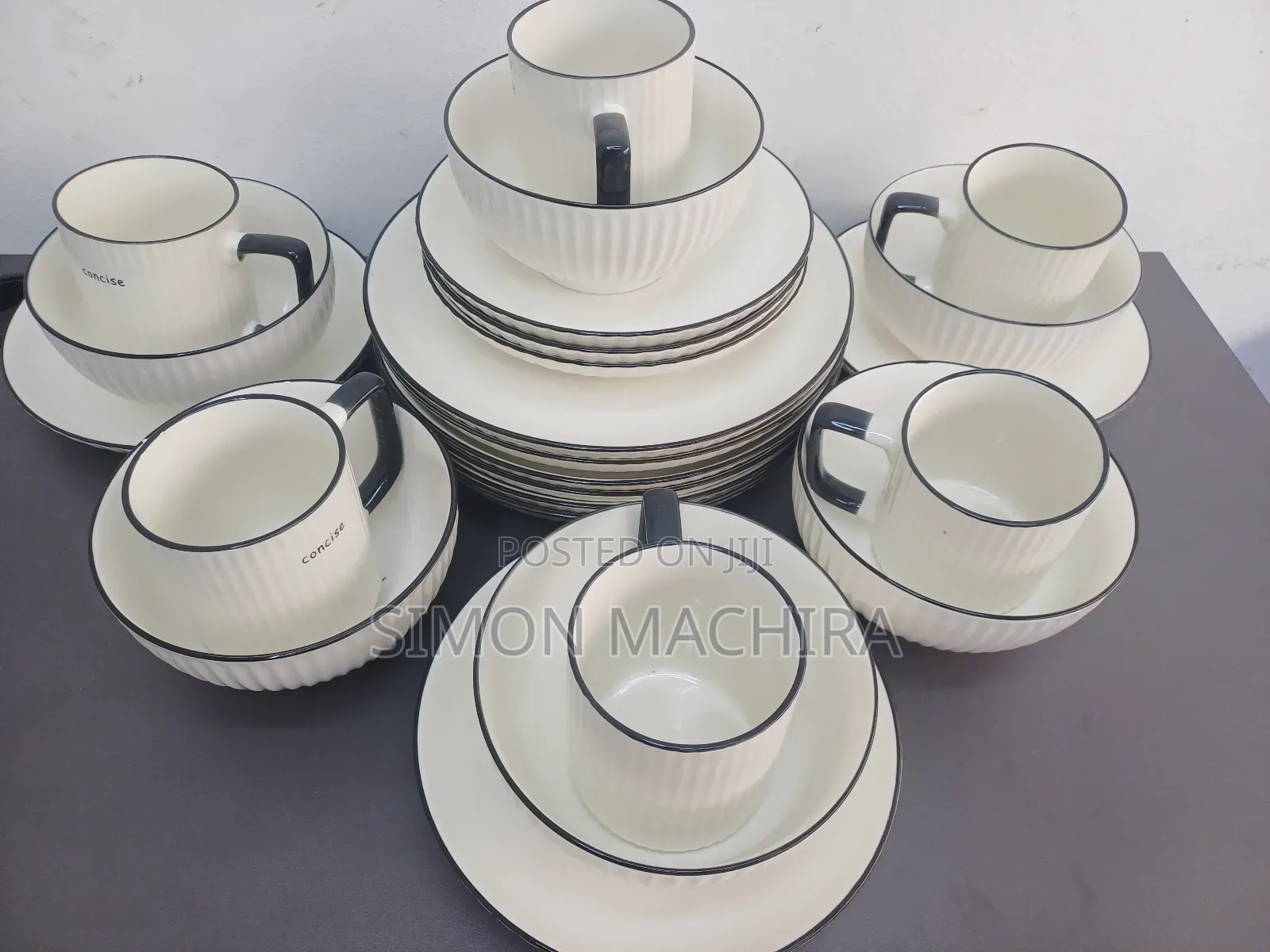 24 Pieces Concise Dinner Set