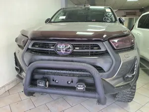 Toyota Hilux 2022 Gold