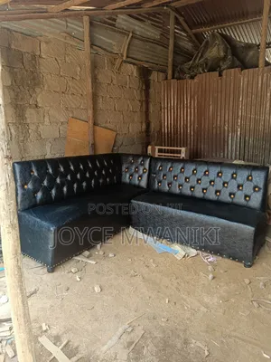 L Shape Restaurant Couch, Black 