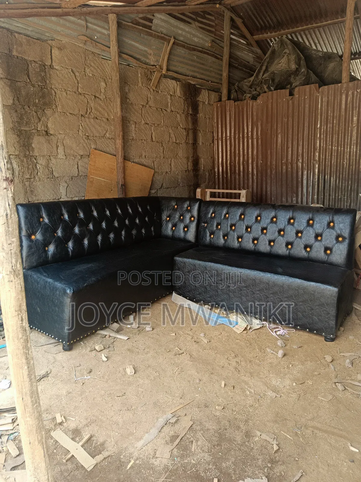 L Shape Restaurant Couch, Black 