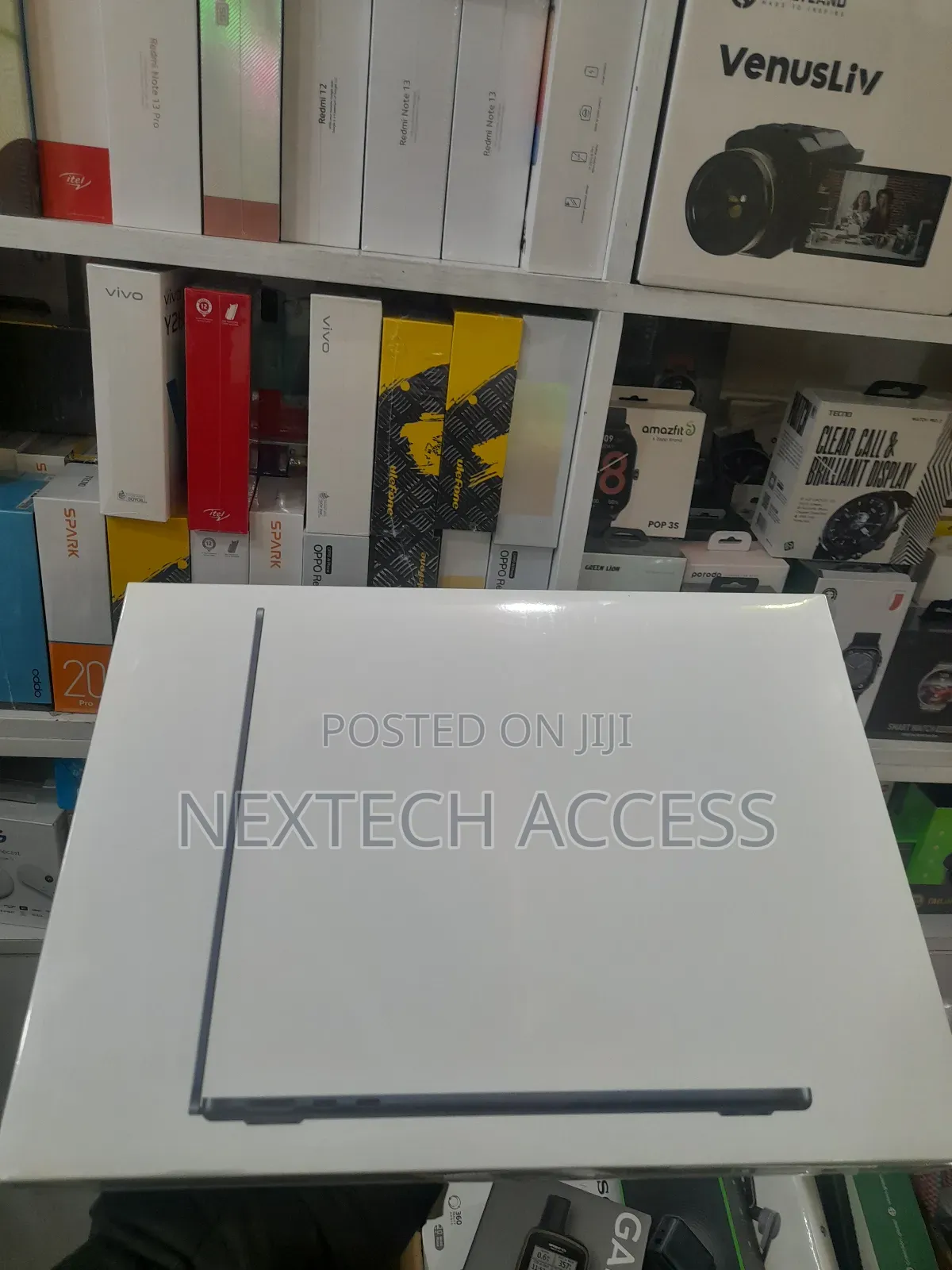 New Laptop Apple MacBook Air 8GB Apple M2 SSD 256GB