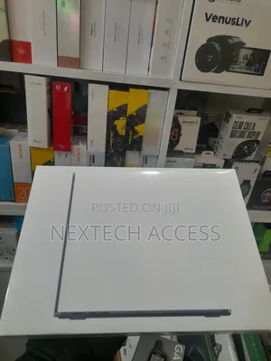New Laptop Apple MacBook Air 8GB Apple M2 SSD 256GB