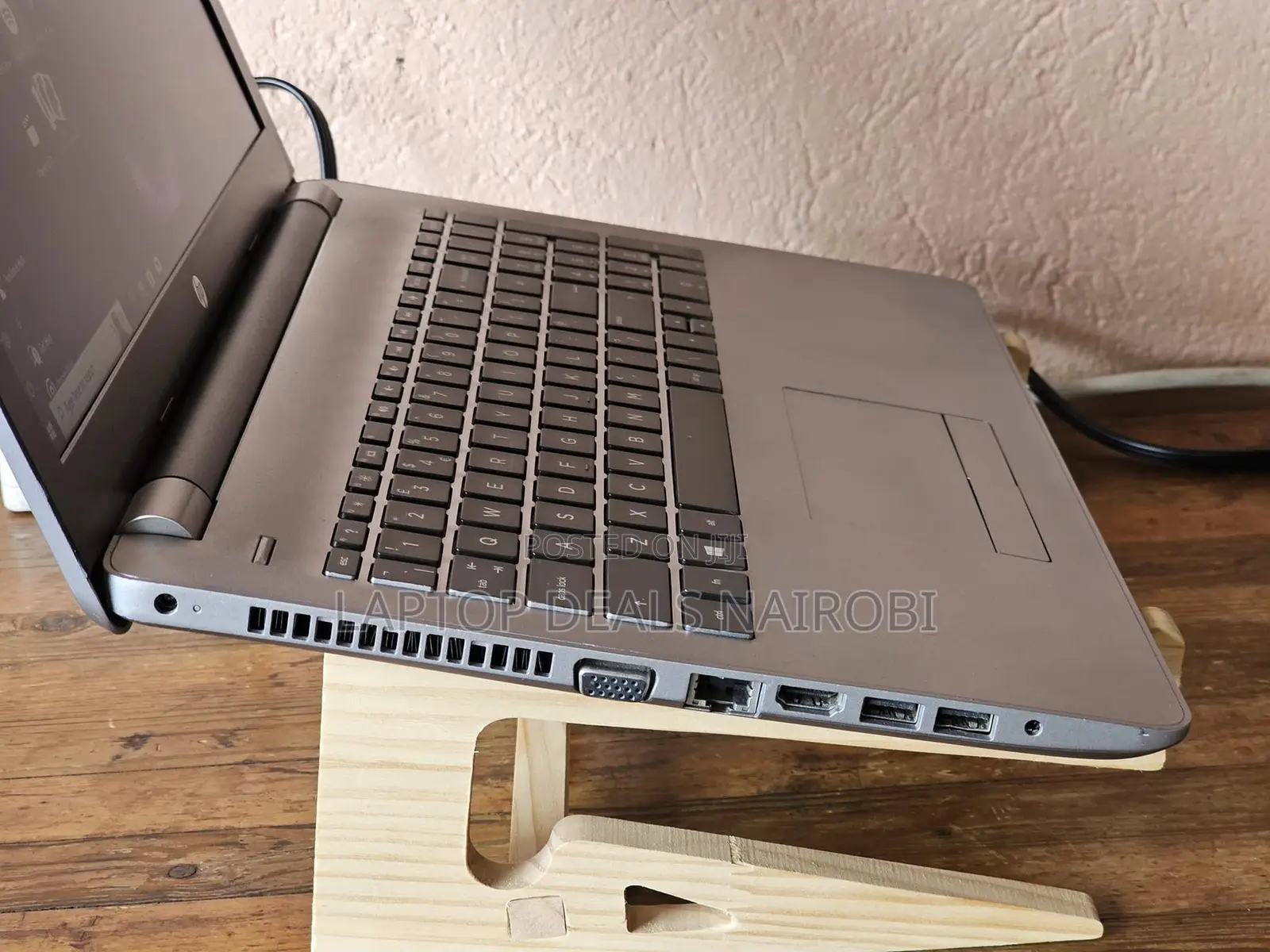 Laptop HP 250 G6 8GB Intel Core I3 SSD 256GB