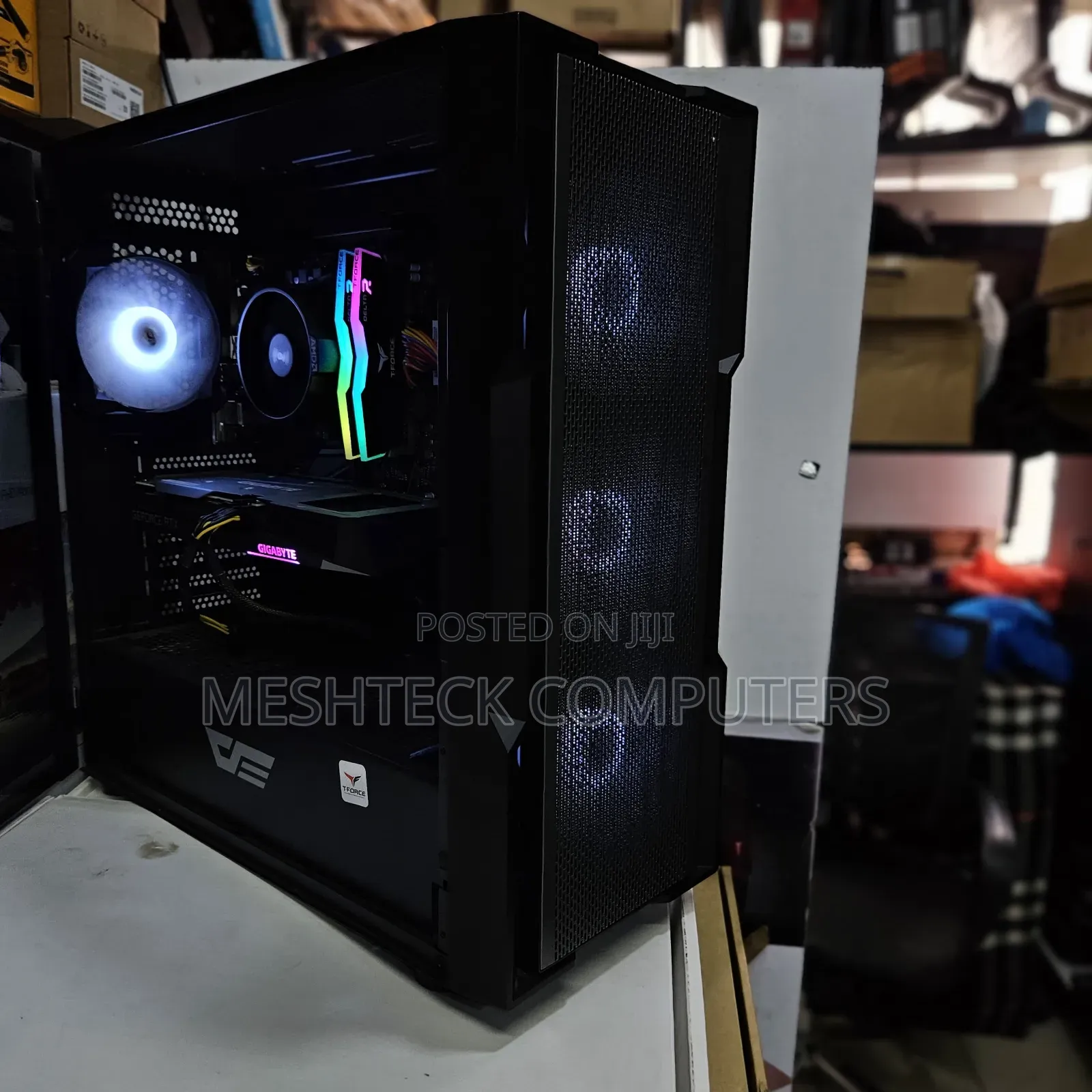 Desktop Computer Asus 32GB AMD Ryzen 5 SSD 1T