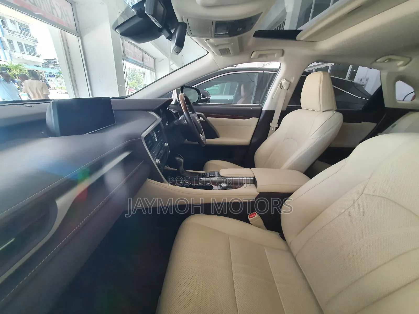 Lexus NX 2018 White