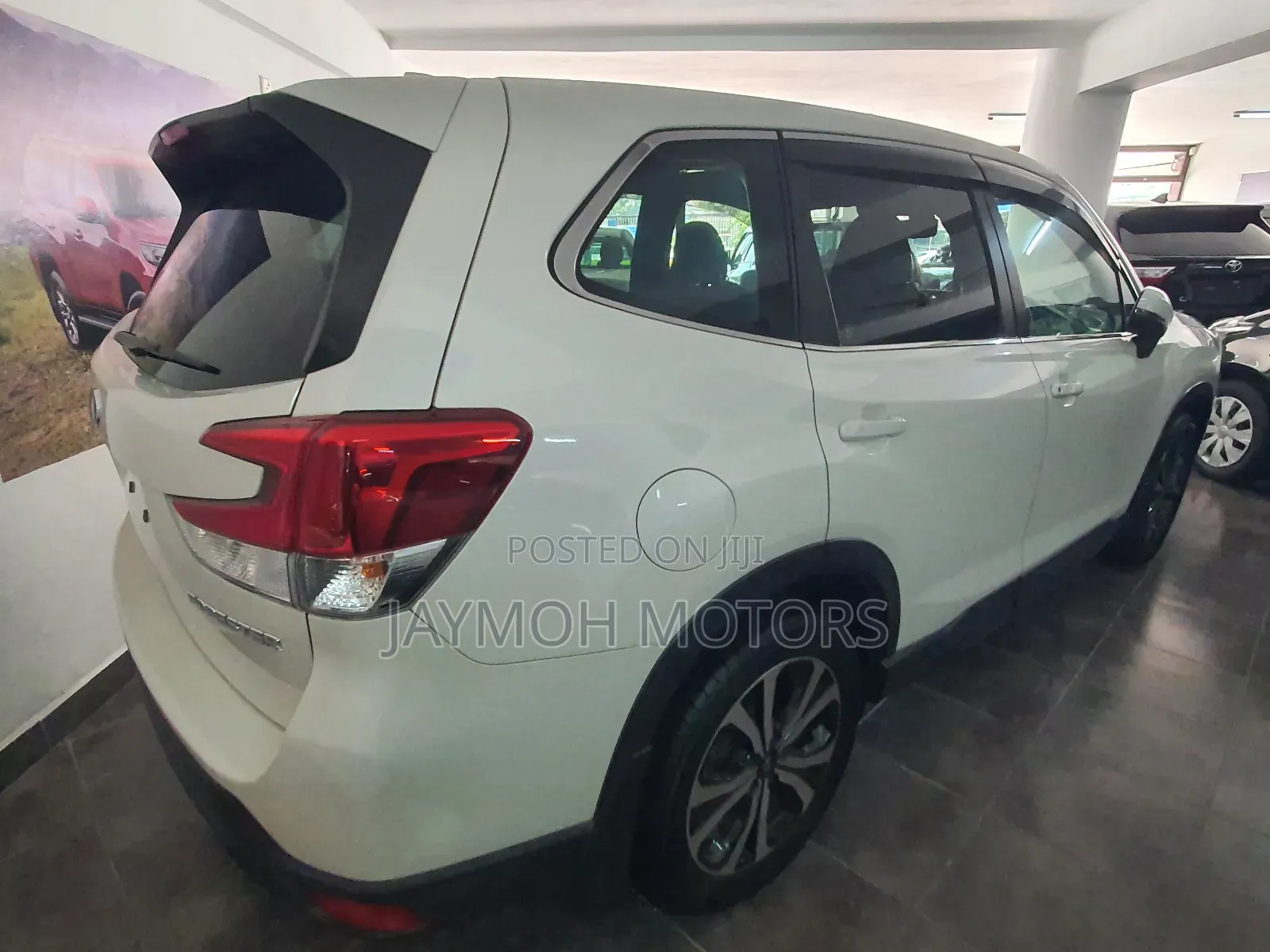 Subaru Forester 2018 White