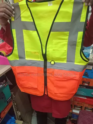 Executive Reflectors With Zip And Pockets